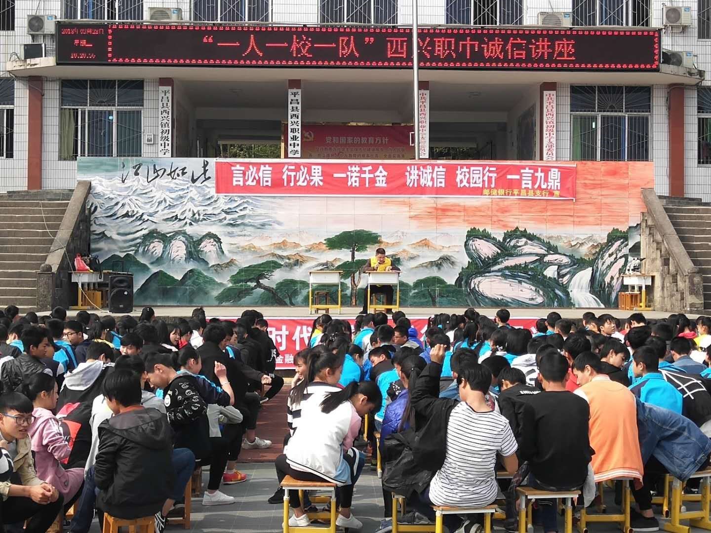 1529893696722245.jpg 21.jpg