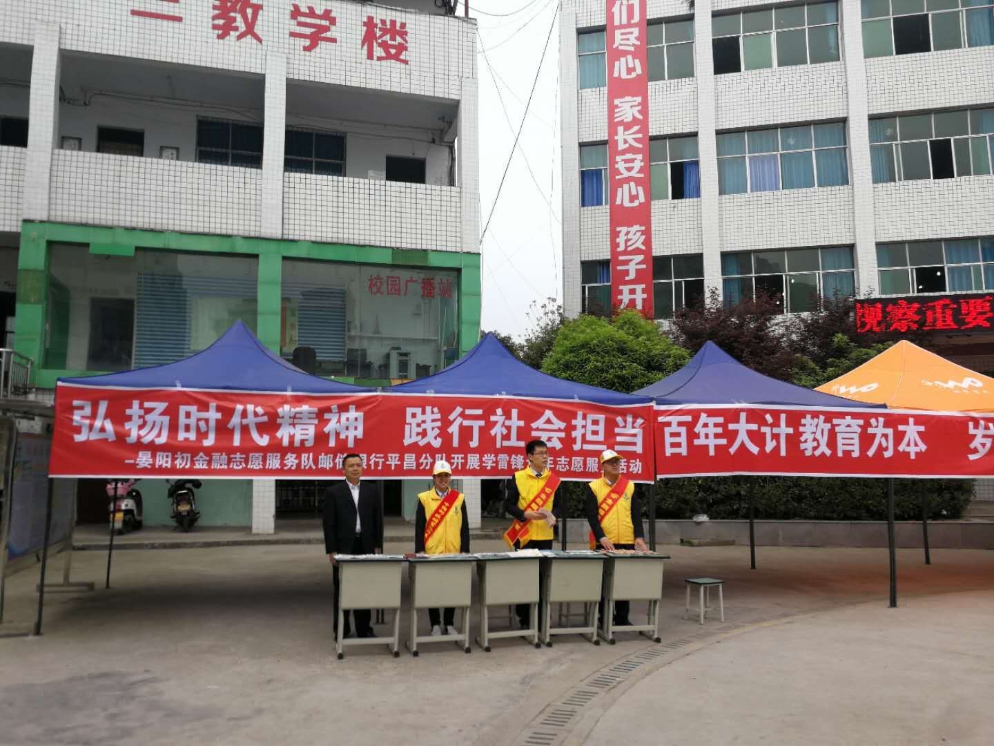 1529893707317759.jpg 22.jpg