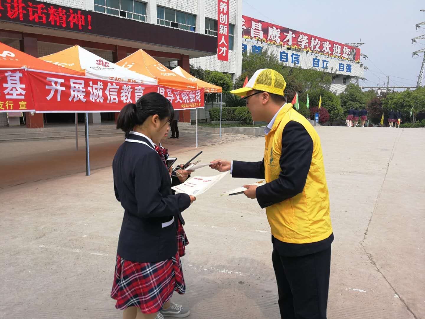 1529893714365916.jpg 23.jpg